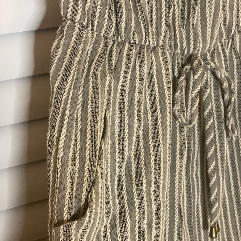 Size XS jumper black & white